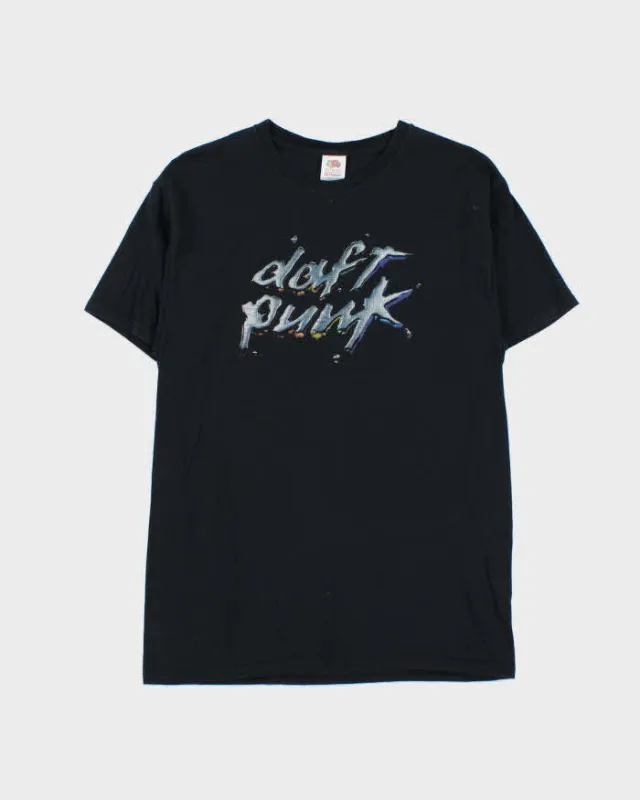 Vintage 2005 Daft Punk Fruit Of The Loom Tour T-Shirt - M made by Fruit of the Loom