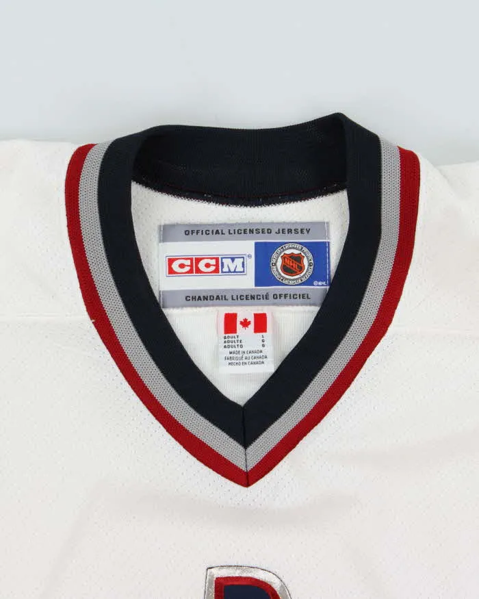 Vintage 1990s CCM Vancouver Canucks NHL Jersey - L sold by Rokit product image thumbnail 3
