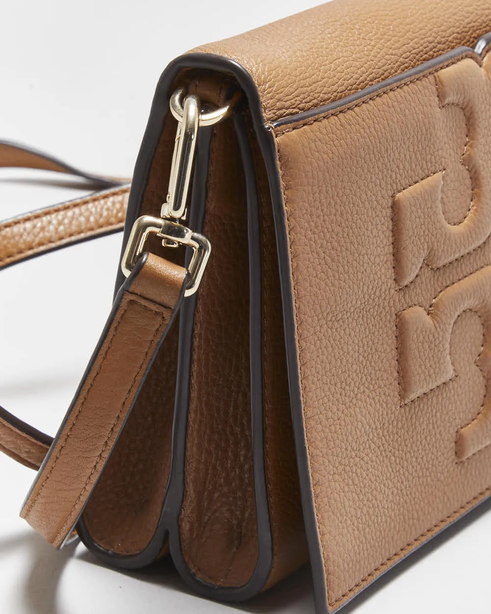 Vintage Tory Burch Bombe T Combo Cross-body Handbag sold by Rokit product image thumbnail 4