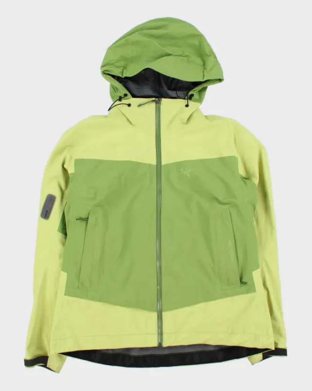 Vintage Women's 00s Arc'teryx Recco Goretex Hooded Ski Jacket - XL sold by Rokit