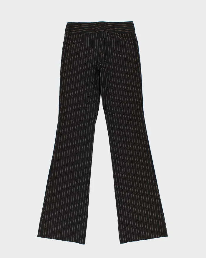 Vintage Y2K 00s Guess Pinstriped Flared Trousers - W28 L34 sold by Rokit product image thumbnail 2