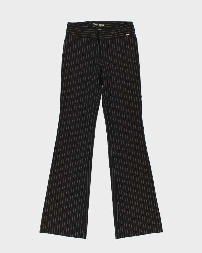 Vintage Y2K 00s Guess Pinstriped Flared Trousers - W28 L34 sold by Rokit