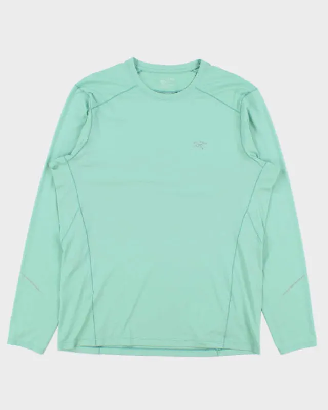 Vintage Arc'teryx Motus Mint Green Crewneck Long Sleeve T-Shirt - L sold by Rokit