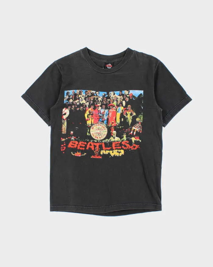 Vintage 1990s The GTS Beatles Sgt. Peppers Lonely Hearts Club Band T-shirt - S sold by Rokit