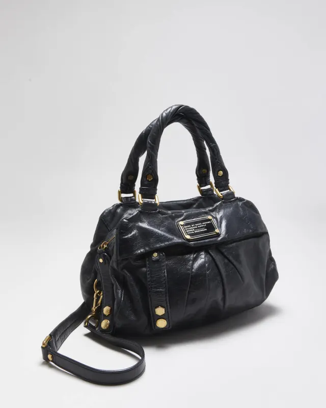 Vintage Y2K 00s Marc By Marc Jacobs Twisted Q Groove Satchel Leather Crossbody / Shoulder Bag sold by Rokit