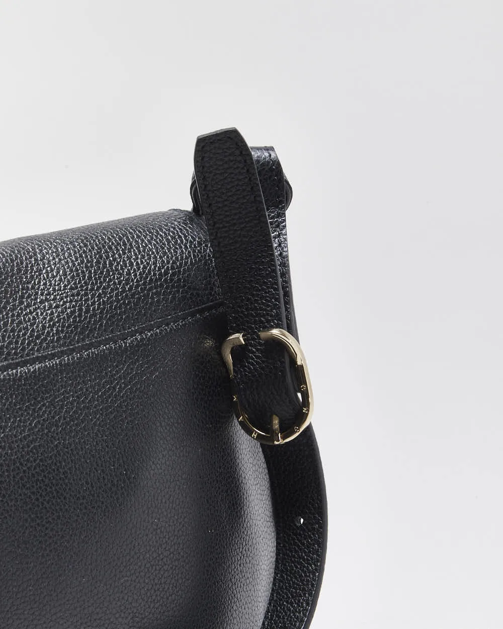 Vintage Longchamp Leather Cross-body Bag sold by Rokit product image thumbnail 3