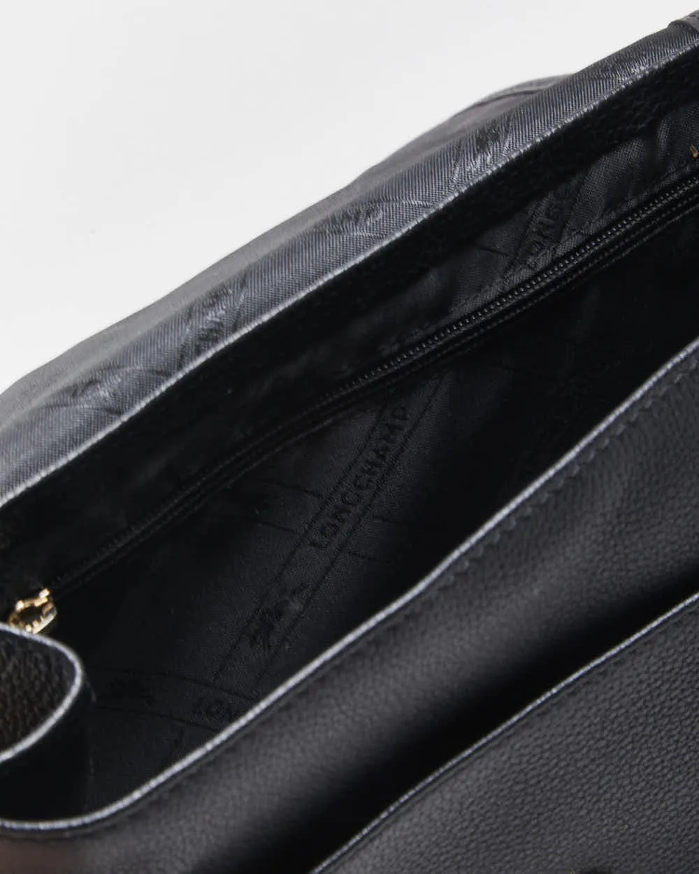 Vintage Longchamp Leather Cross-body Bag sold by Rokit product image thumbnail 5