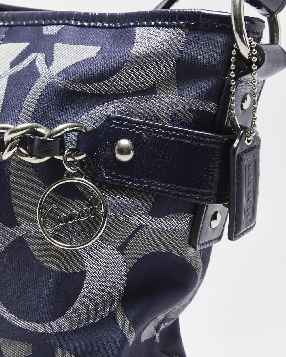 Vintage Y2K 00s Coach Optic Metallic Signature Jacquard Canvas Crossbody Bag sold by Rokit product image thumbnail 4