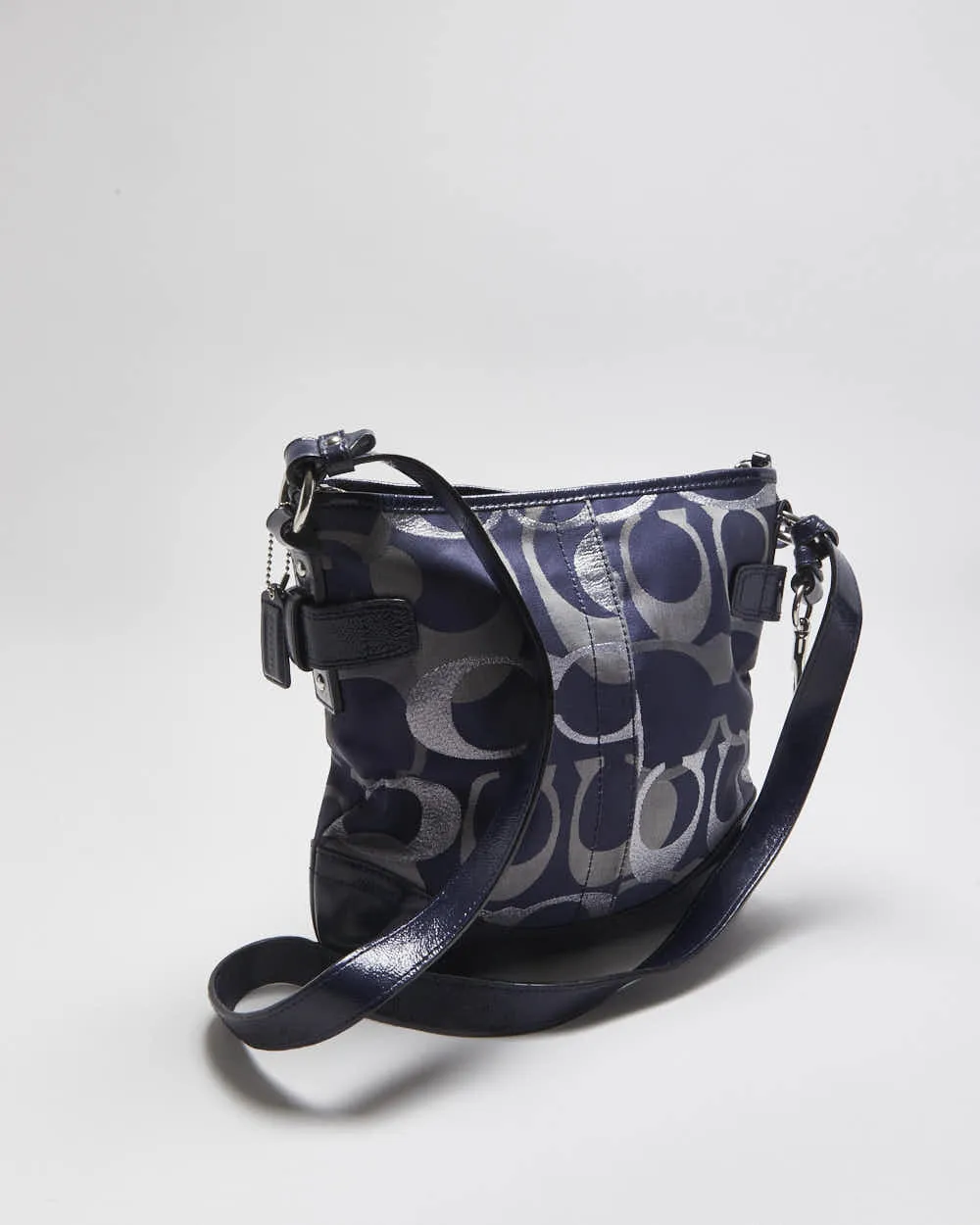 Vintage Y2K 00s Coach Optic Metallic Signature Jacquard Canvas Crossbody Bag sold by Rokit product image thumbnail 2