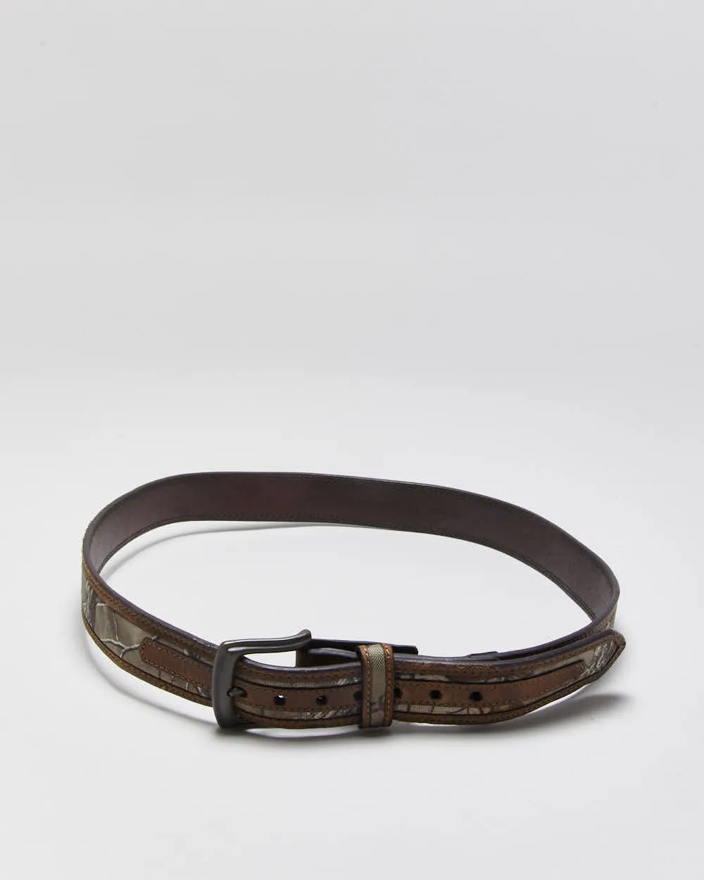 Vintage Realtree Leather Belt - W35-W40 sold by Rokit product image thumbnail 2