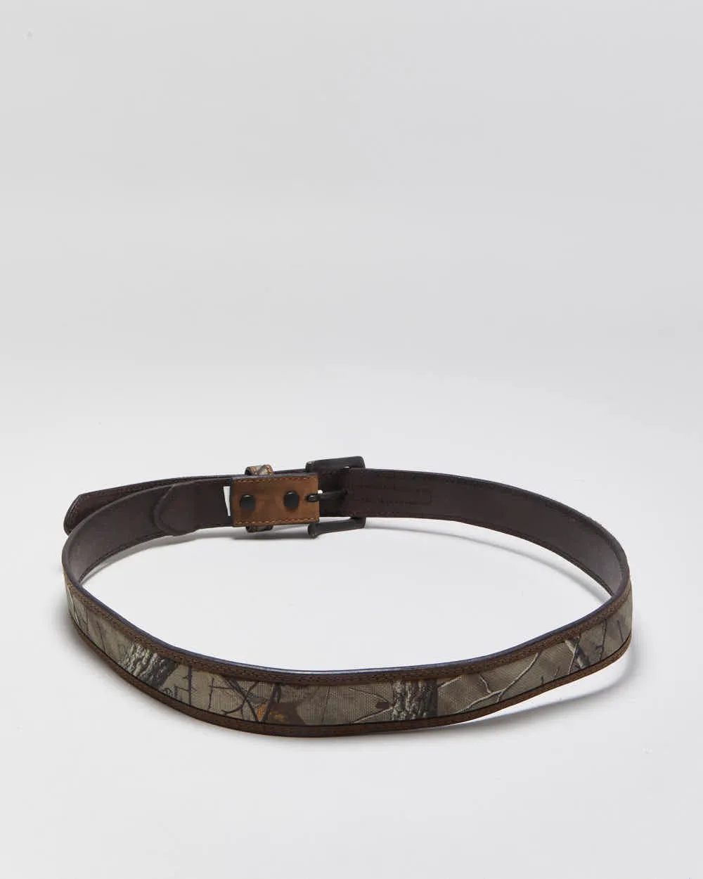 Vintage Realtree Leather Belt - W35-W40 sold by Rokit product image thumbnail 3