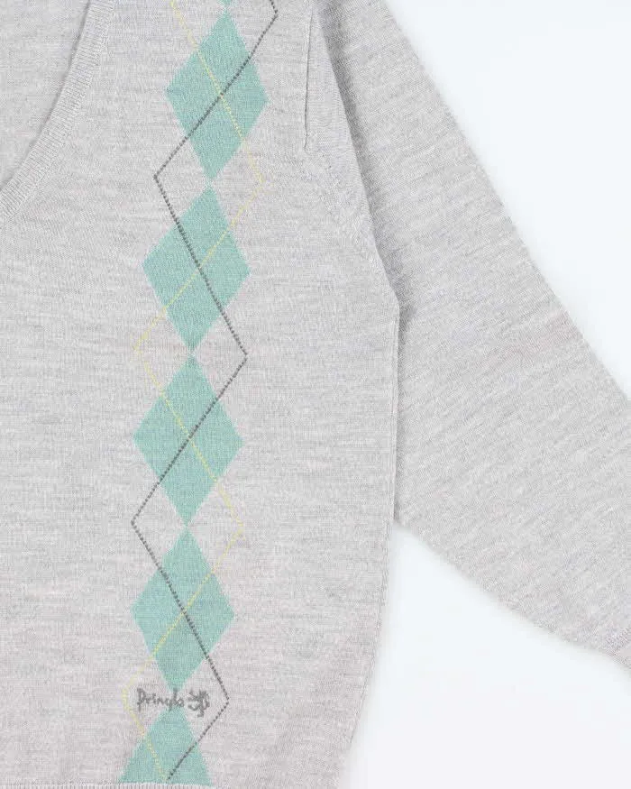 Vintage Pringle V-neck Wool Jumper - L sold by Rokit product image thumbnail 3