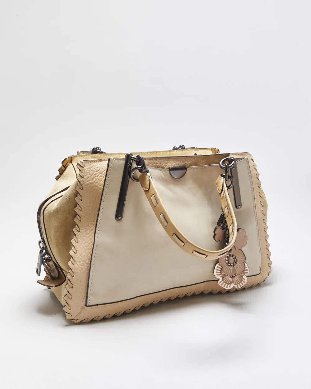 Vintage Coach Dreamer In Colour Block Whipstitch Limited Edition Handbag sold by Rokit product image thumbnail 2