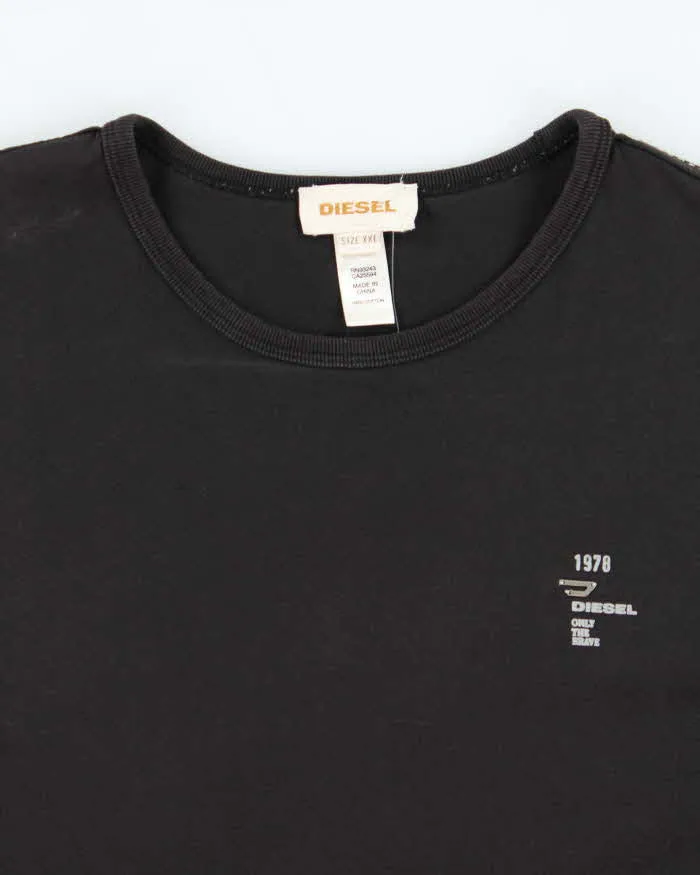 Vintage Y2K 00s Diesel Contrast Stitch Crewneck T-Shirt - XXL sold by Rokit product image thumbnail 5