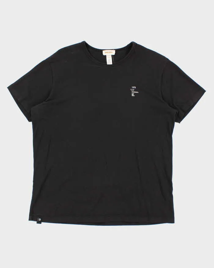 Vintage Y2K 00s Diesel Contrast Stitch Crewneck T-Shirt - XXL sold by Rokit