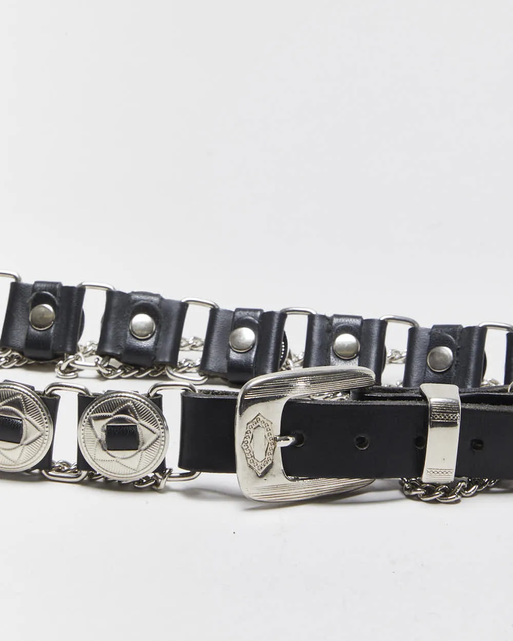 Vintage Chain Detail Leather Belt - W32-W36 sold by Rokit product image thumbnail 4