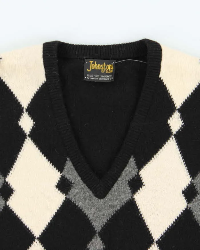 Vintage 1990s Johnstons Of Elgin Scottish Lambswool V-Neck Argyle Knit Jumper - XL sold by Rokit product image thumbnail 5