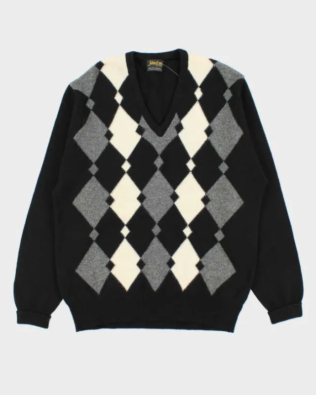 Vintage 1990s Johnstons Of Elgin Scottish Lambswool V-Neck Argyle Knit Jumper - XL sold by Rokit