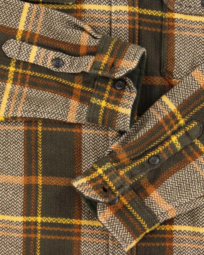 Vintage Woolrich Heavyweight Flannel Shirt - XL sold by Rokit product image thumbnail 5