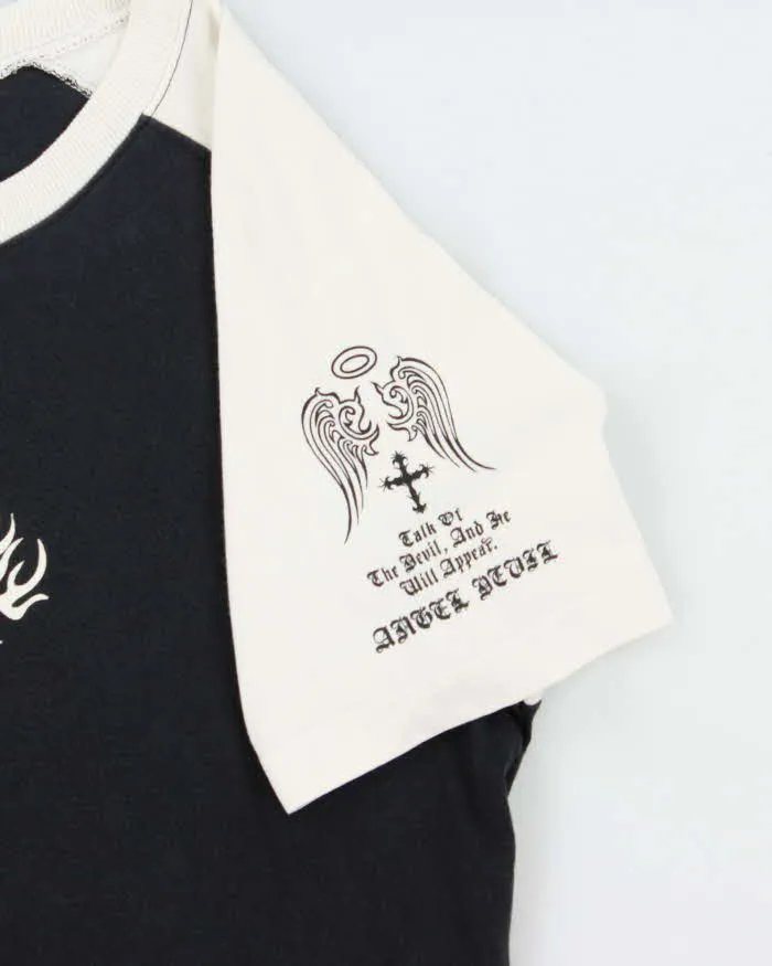 Vintage Y2K 00s Angel Devil Graphic Crewneck T-Shirt - M sold by Rokit product image thumbnail 4