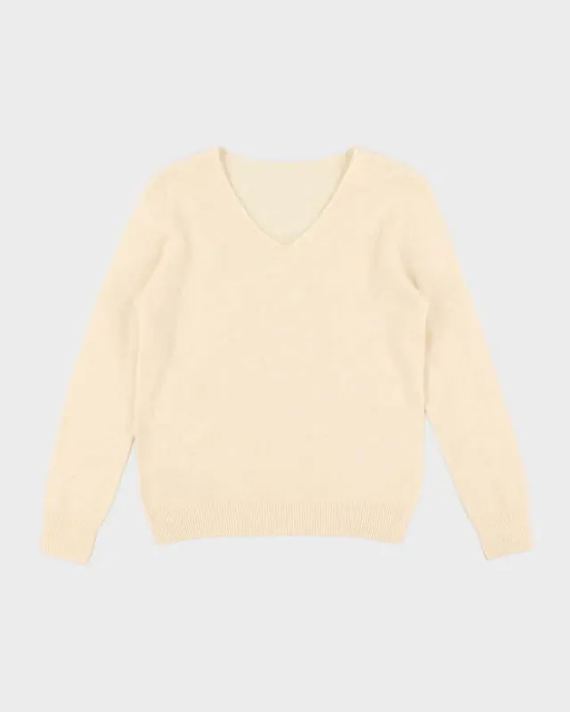 Vintage Wool & Cashmere Blend V-neck Jumper - M sold by Rokit