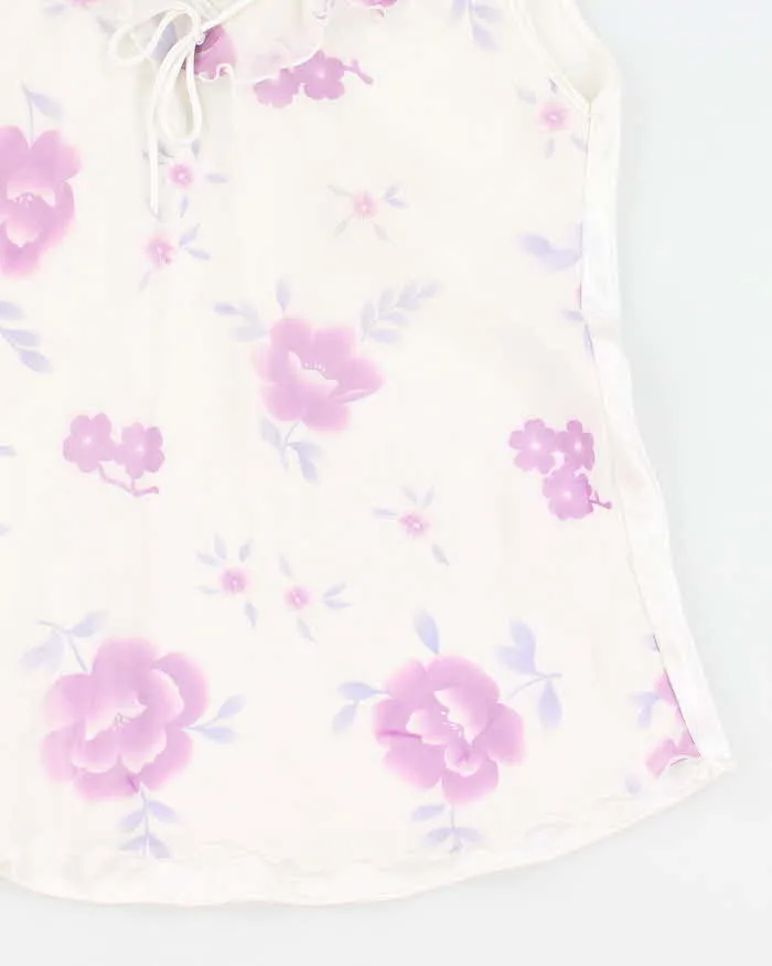 Y2k 00s White Floral Ruffle Top - M sold by Rokit product image thumbnail 4