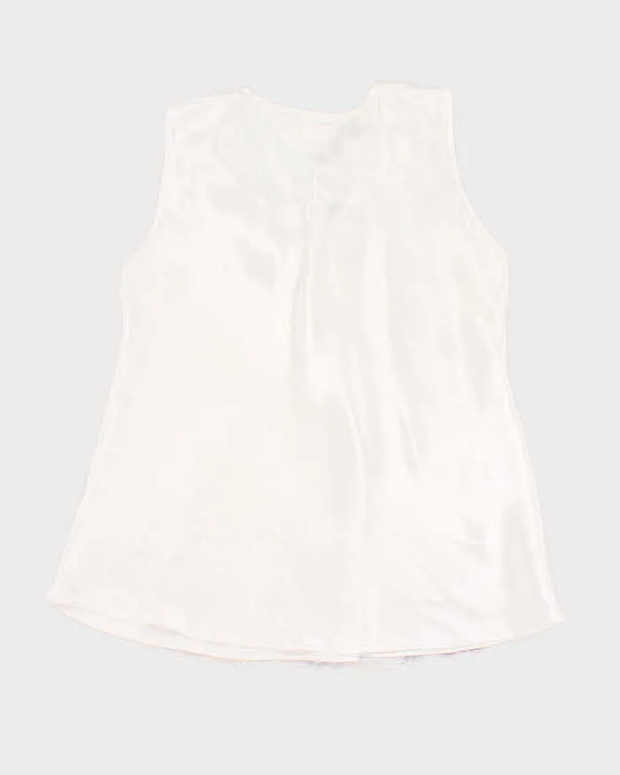 Y2k 00s White Floral Ruffle Top - M sold by Rokit product image thumbnail 2