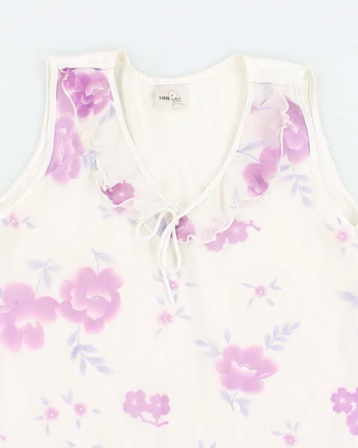Y2k 00s White Floral Ruffle Top - M sold by Rokit product image thumbnail 3