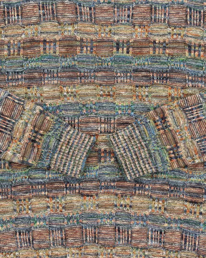 Vintage Raffi Textured Knit Jumper - L sold by Rokit product image thumbnail 4