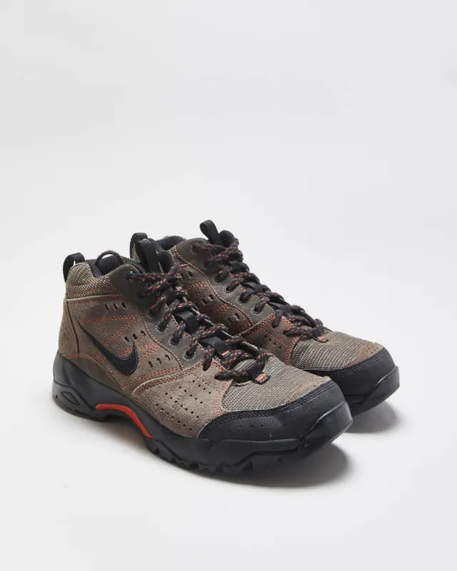 Vintage Nike ACG Salboiler Hiking Boots - UK8.5 sold by Rokit