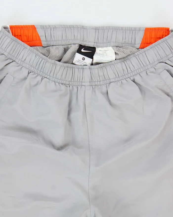 Vintage 00s Nike Soft Shell Tracksuit Bottoms - M sold by Rokit product image thumbnail 5