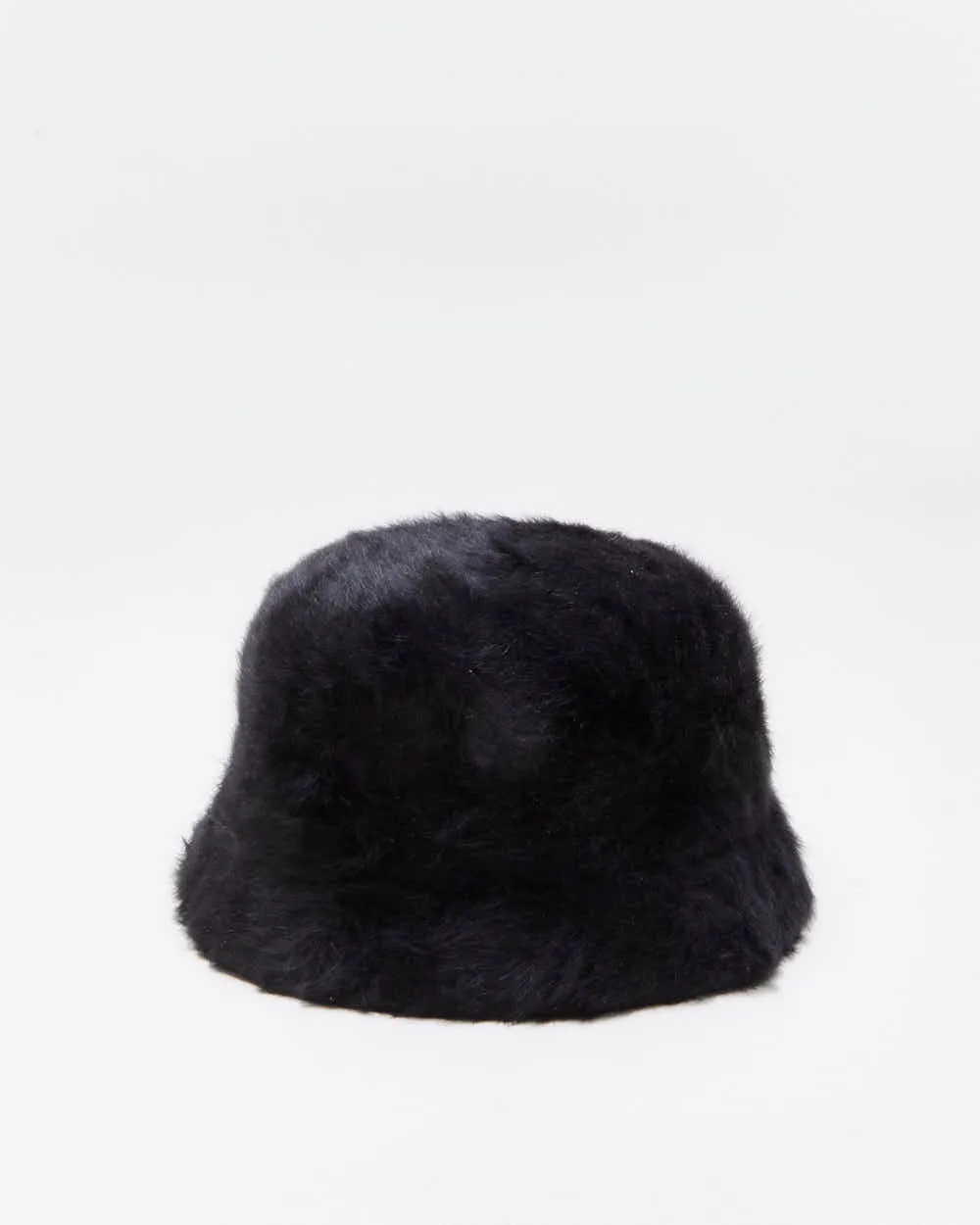 Vintage Y2K 00s Kangol Angora Bucket Hat - L sold by Rokit product image thumbnail 2