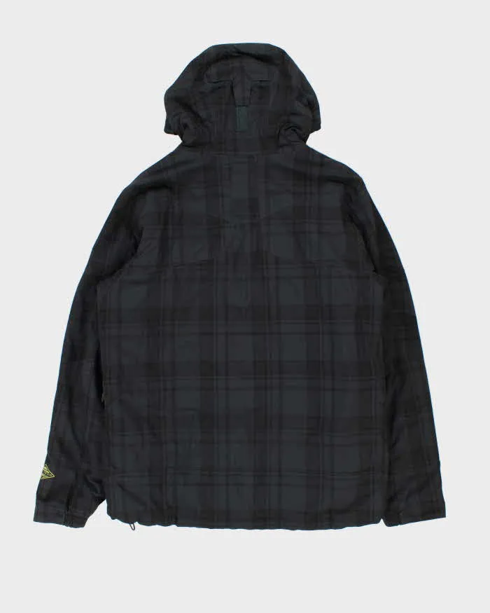 Vintage 00s Columbia Omni-tech Padded Waterproof Jacket - M sold by Rokit product image thumbnail 2