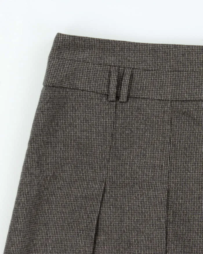 Vintage 00s Mexx Pleated Skirt - S sold by Rokit product image thumbnail 3