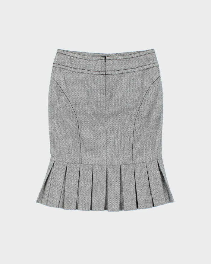 Vintage Y2k 00s XOXO Flare Hem Skirt - S sold by Rokit product image thumbnail 2