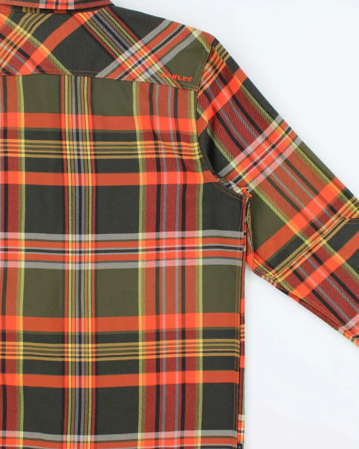 Vintage 00s Oakley Lightweight Flannel Shirt - XL sold by Rokit product image thumbnail 4