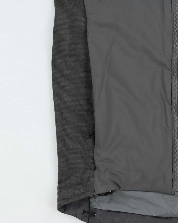 Vintage Arc'teryx Leaf Atom LT PolarTec Wolf Grey Soft Shell Padded Jacket - S sold by Rokit product image thumbnail 4