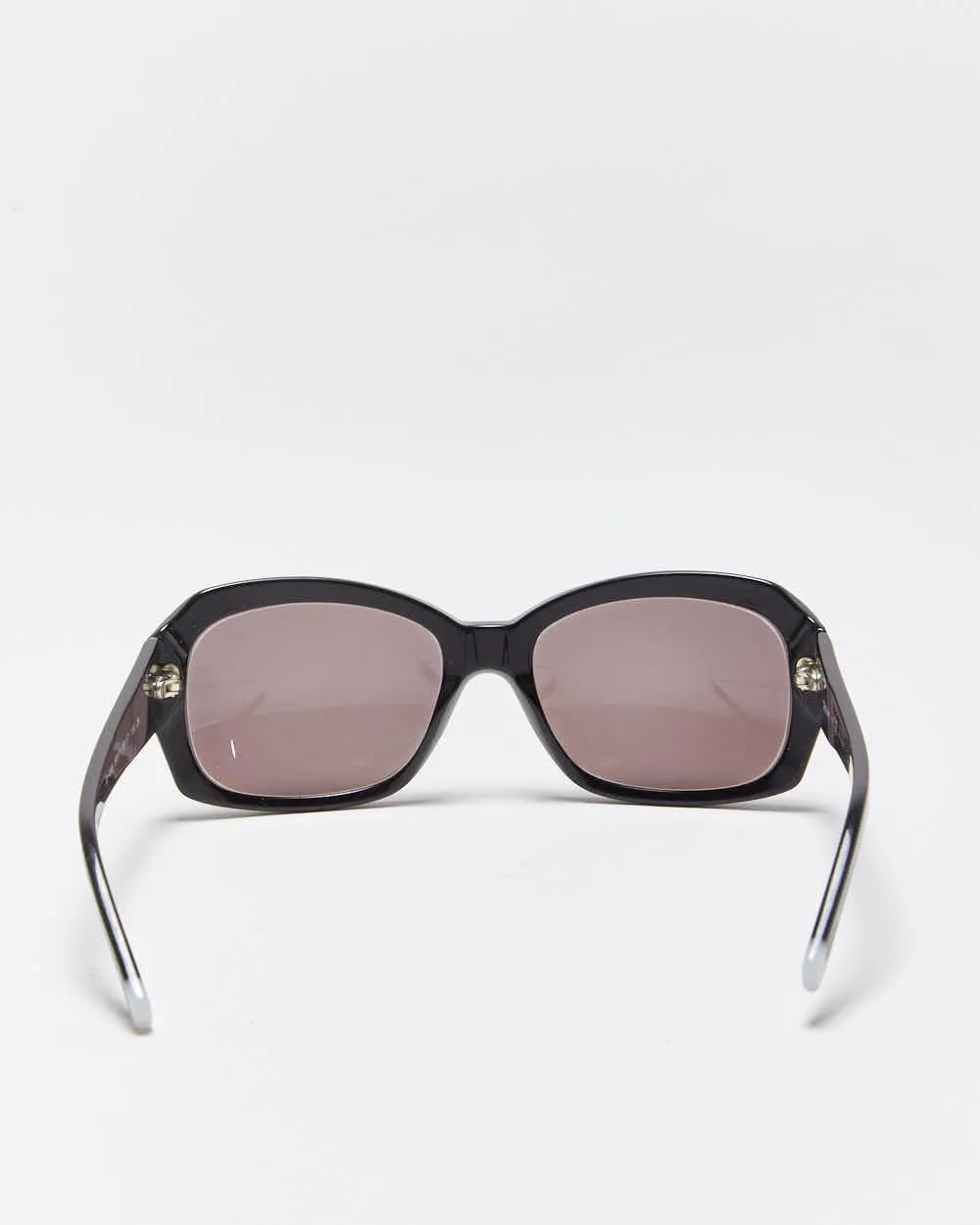 Vintage 00s DKNY Sunglasses sold by Rokit product image thumbnail 4