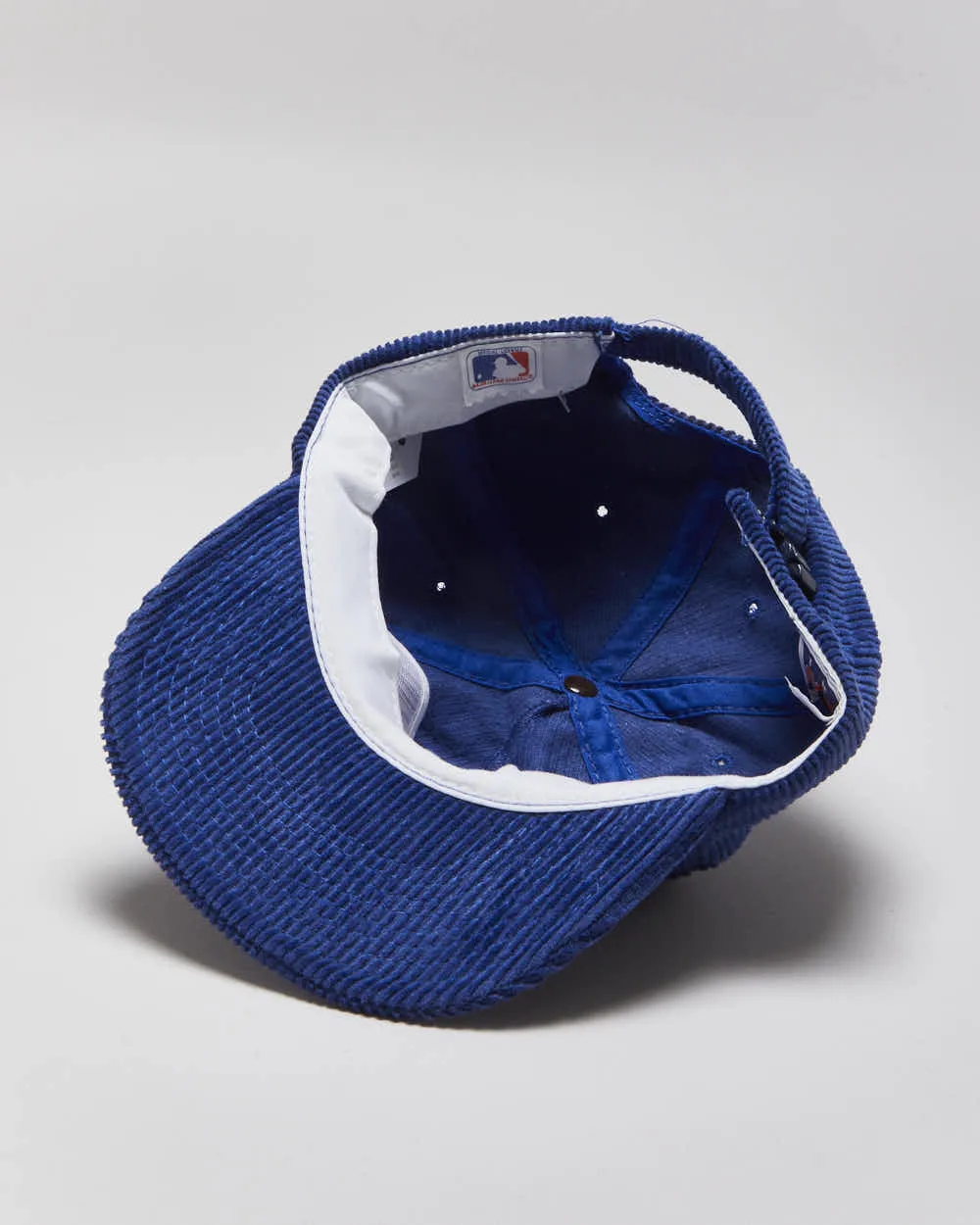 Vintage 1980s McGregor MLB Corduroy Montreal Expos Baseball Cap - OS sold by Rokit product image thumbnail 5