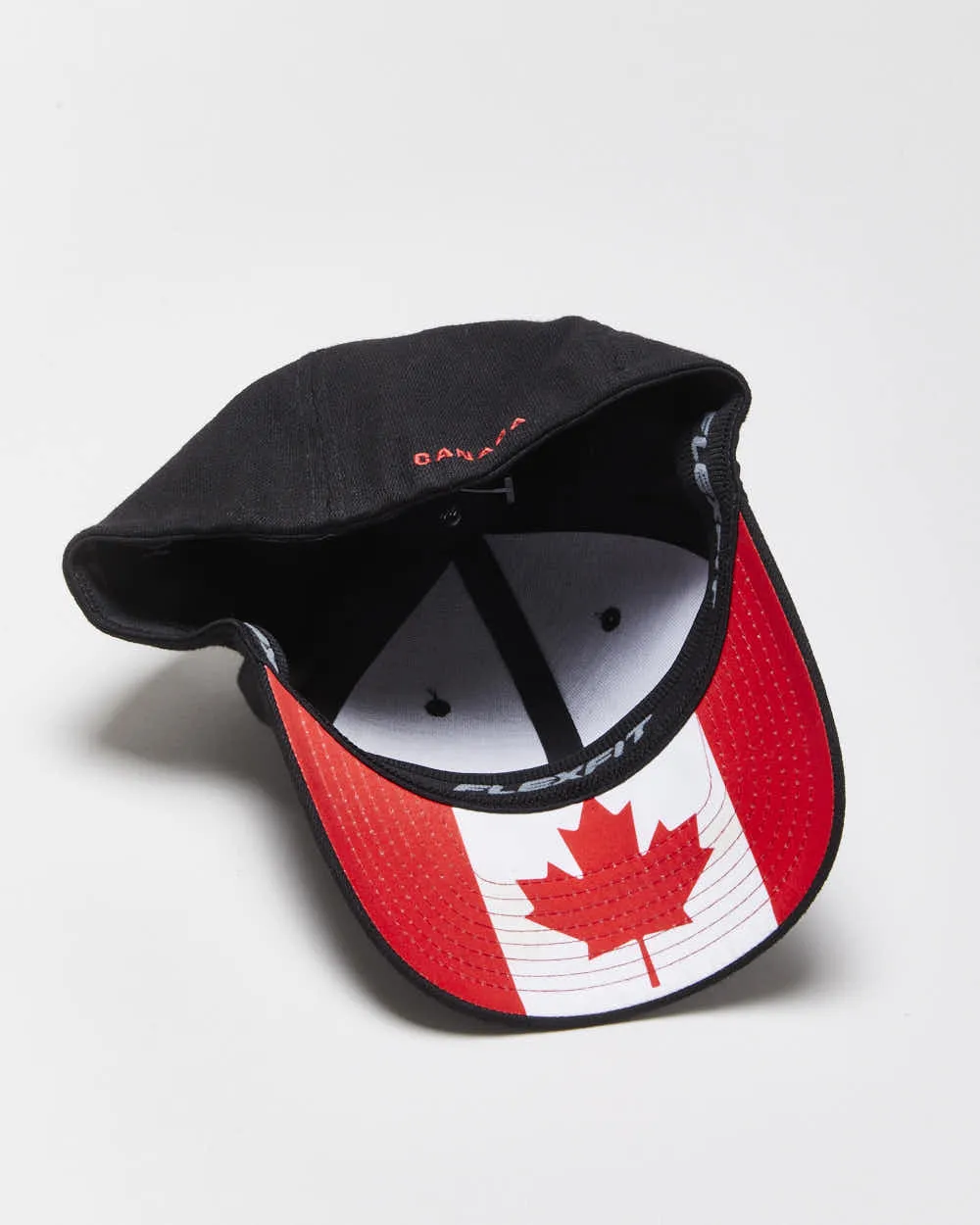 Vintage Oakley Canada FlexFit Baseball Cap - L/XL sold by Rokit product image thumbnail 5