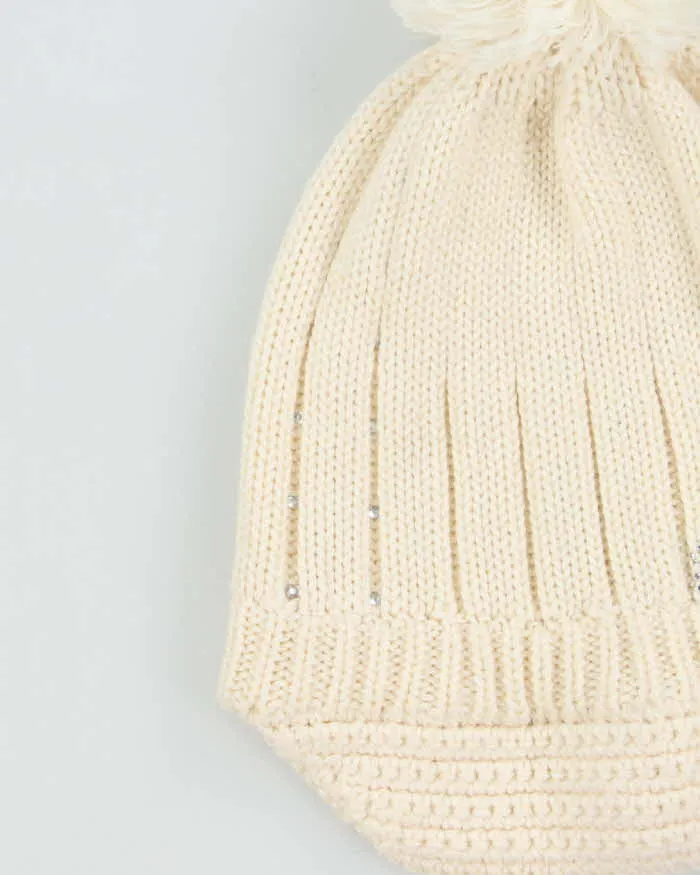 Vintage Y2K 00s Puma Diamante Cream Bobble Peaked Beanie - OS sold by Rokit product image thumbnail 4