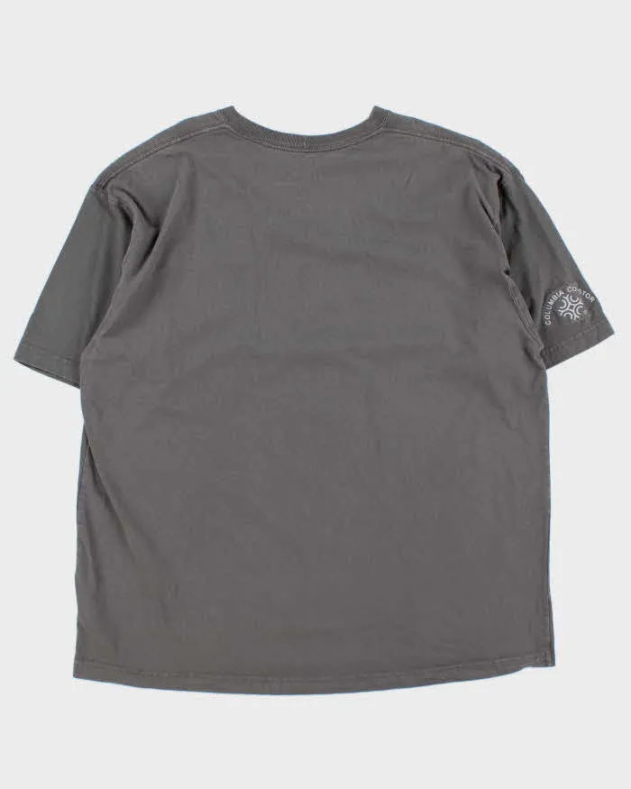 Vintage Carhartt Heavyweight Original Fit Crewneck Pocket T-Shirt - L sold by Rokit product image thumbnail 2