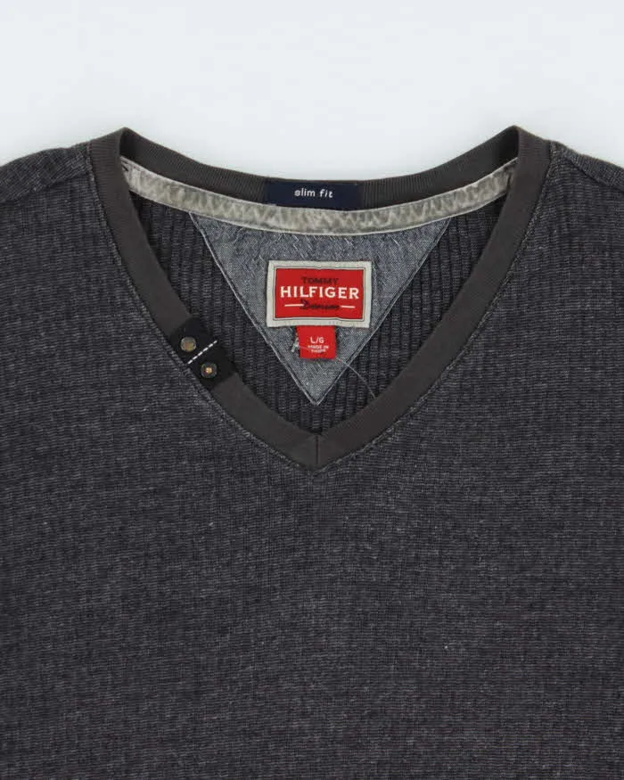 Vintage Y2k 00s Tommy Hilfiger V-neck Long Sleeve T-shirt - L sold by Rokit product image thumbnail 5