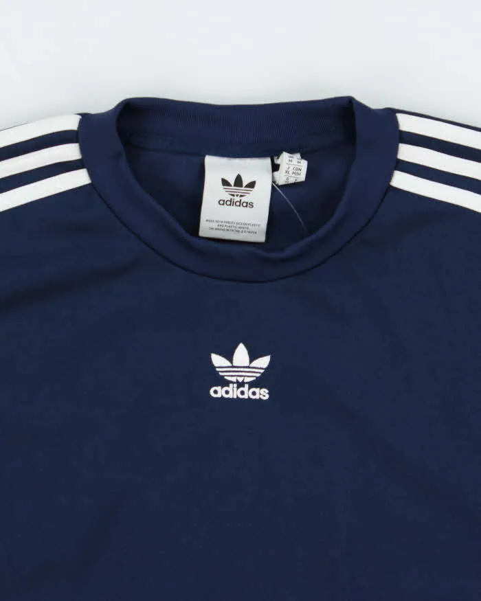 Vintage Adidas Originals Centre Trefoil Crewneck Sweatshirt - M sold by Rokit product image thumbnail 5