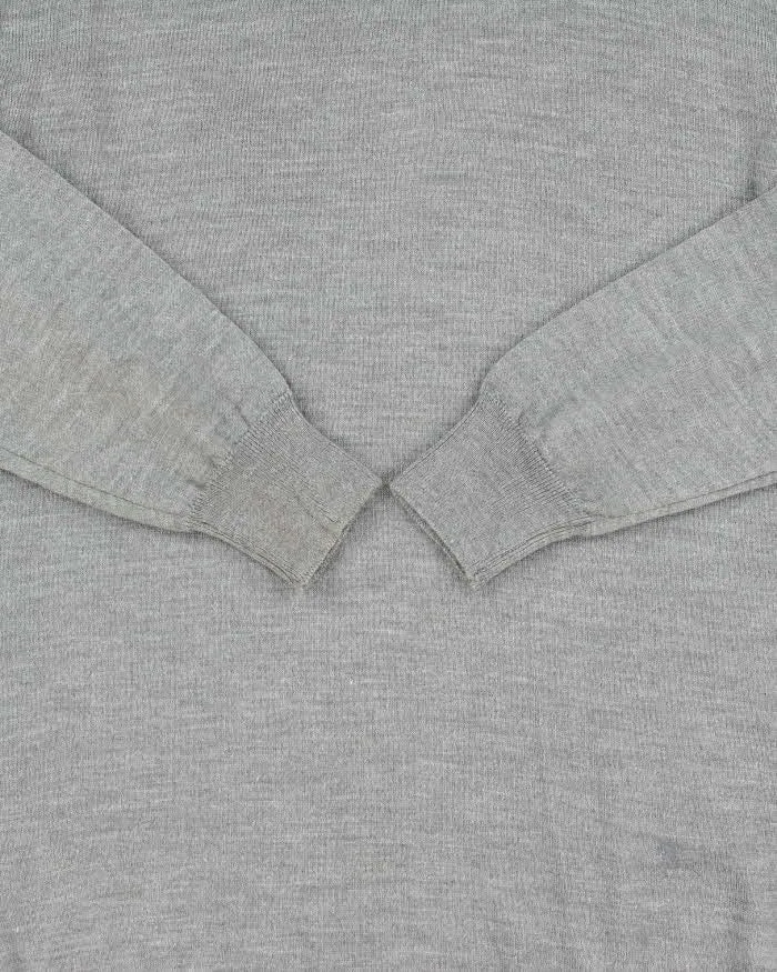 Vintage Y2K 00s Burberry Merino Wool Crewneck Knit Jumper - M sold by Rokit product image thumbnail 4