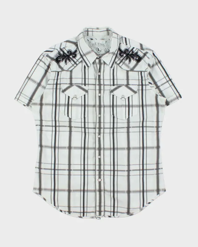 Vintage Y2K 00s Guess Check Embroidered Short Sleeve Shirt - L made by Guess
