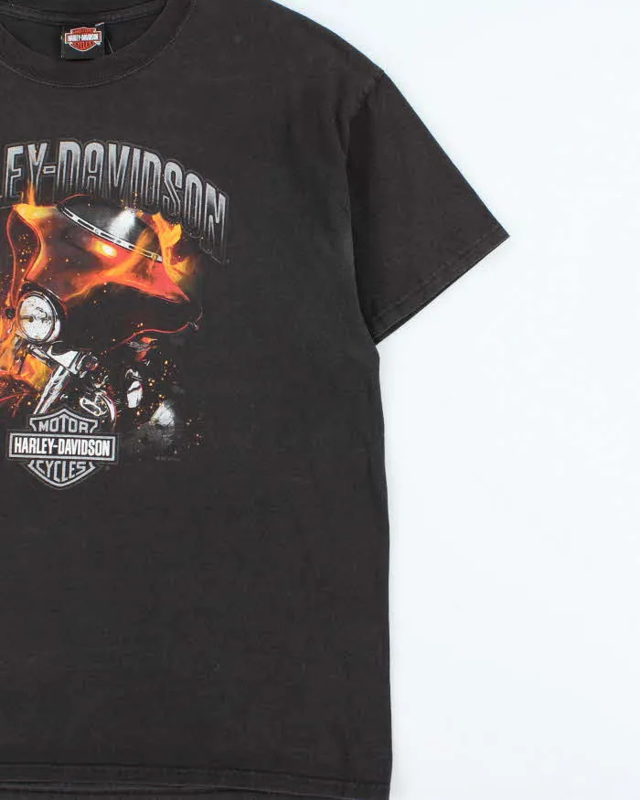 Vintage Harley Davidson Mississauga Flame Crewneck T-Shirt - XL sold by Rokit product image thumbnail 3