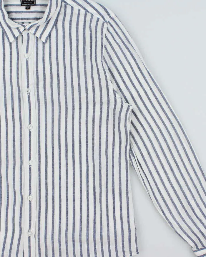 Vintage Guess Striped Linen Regular Fit Long Sleeve Shirt - L sold by Rokit product image thumbnail 3
