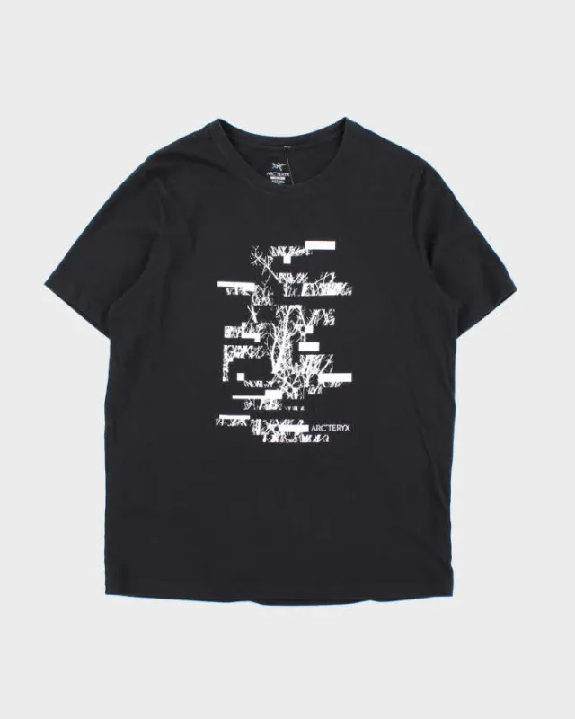 Vintage Arc'teryx Junction Graphic Crewneck T-Shirt - M sold by Rokit