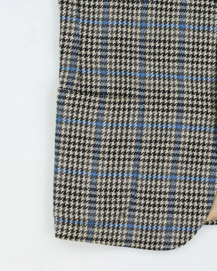 Vintage 1990s Burberry Japan Wool Houndstooth Single Breasted Blazer - XL sold by Rokit product image thumbnail 4